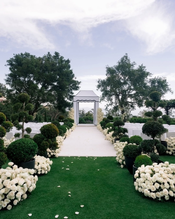 Editor’s Picks: The 20 Most Beautiful Weddings That Defined 2025