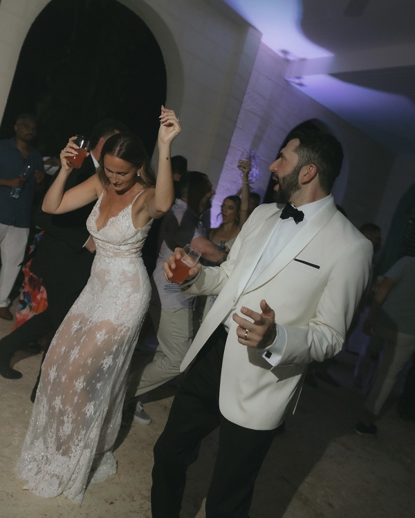 A Chic Tropical Wedding on the Shores of St. Lucia