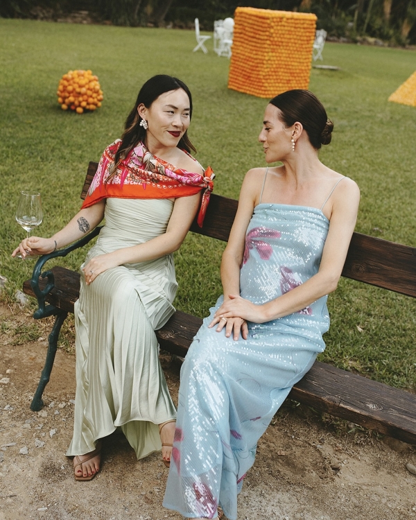 A Cinematic Sicilian Villa Wedding Framed by Modern Florals and Fruit Art