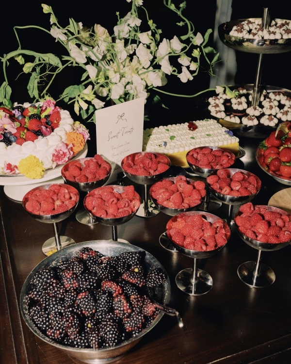 An Intimate Santa Barbara Wedding Framed by Lush Gardens & Light