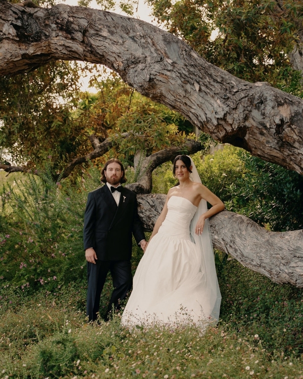 An Intimate Santa Barbara Wedding Framed by Lush Gardens & Light