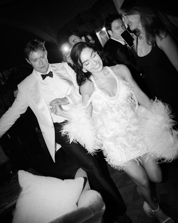 12 Best Wedding Photographers in the UK | British Professional Photography | TOP Luxury Bridal Photographers