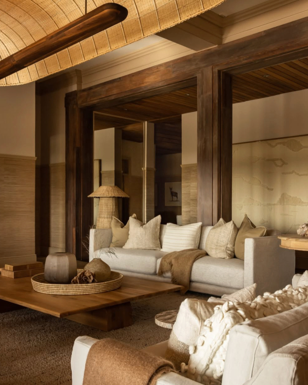 14 Luxury African Safari Lodges & Resorts for an Unforgettable Honeymoon