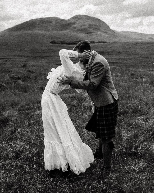 100 Hard Questions Every Couple Should Answer Before Getting Married