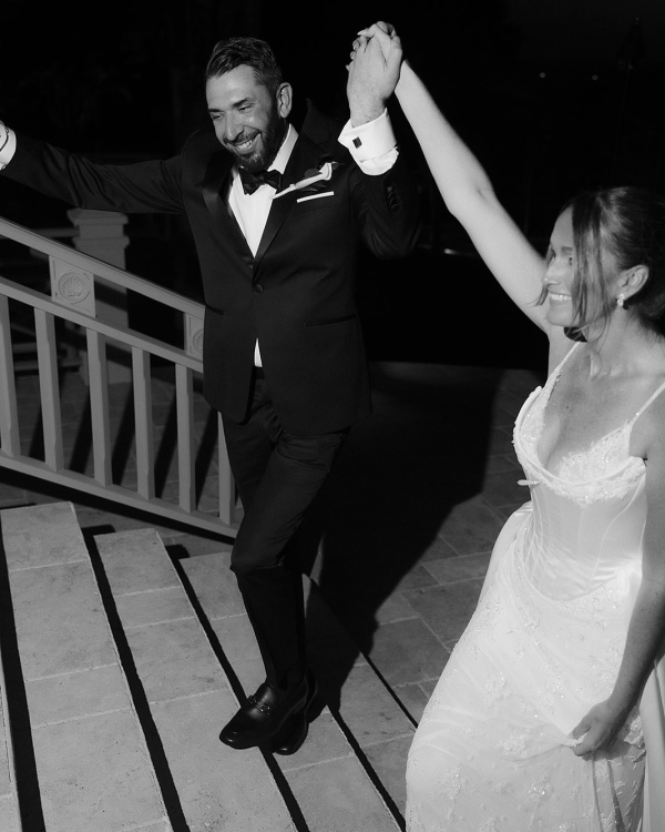 A Chic Tropical Wedding on the Shores of St. Lucia