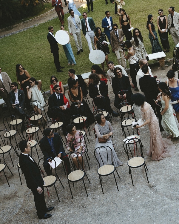 A Cinematic Sicilian Villa Wedding Framed by Modern Florals and Fruit Art