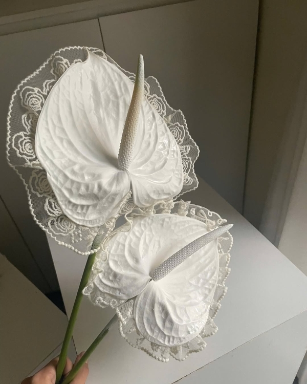 30 Vintage-Inspired Floral Arrangements That Make Nostalgia Feel New