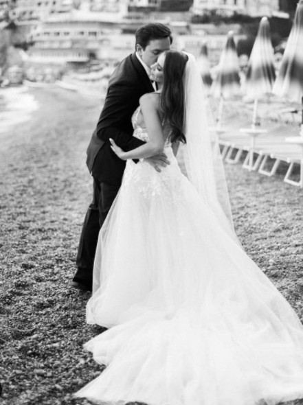 “It is all about finding that spark that speaks to you,” says Jennifer of Lace and Luce