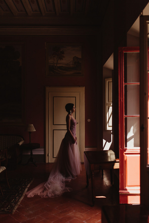 “Piece by piece, I tell their story” explains Magdalena Glowacka of Fotomagoria