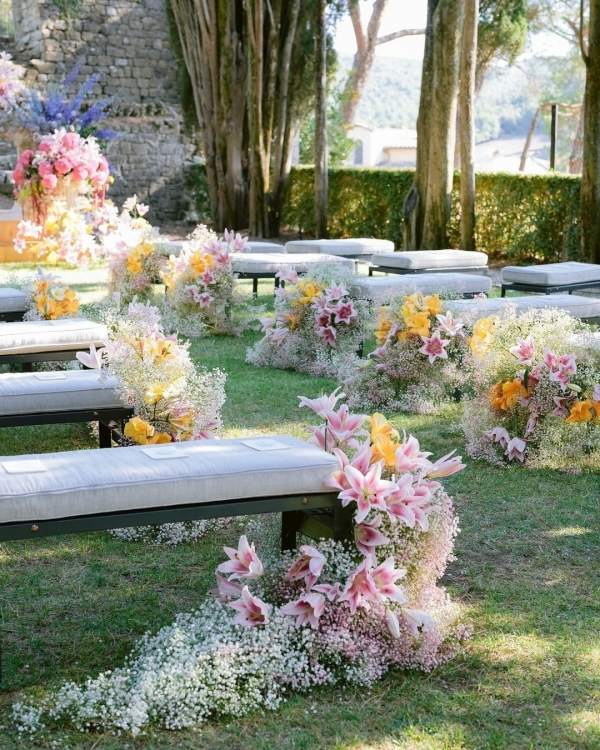15 Best Wedding Stylists & Florists in