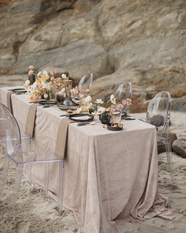 15 Best Wedding Stylists & Florists in