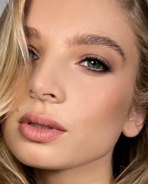 15 Best Makeup Artists in USA | Famous, Professional | American Bridal Makeup | Wedding Beauty Artists