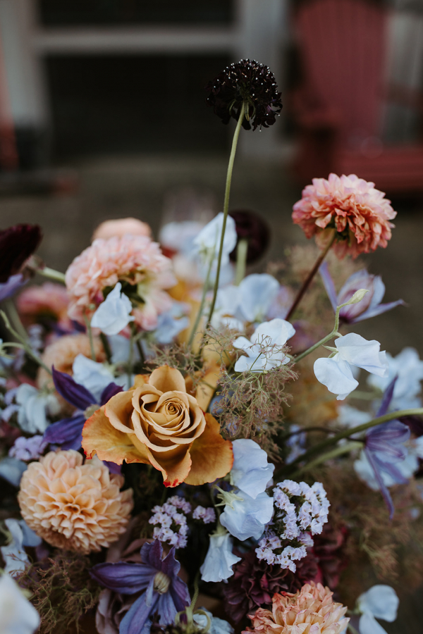 Florists Narcissus & Echo