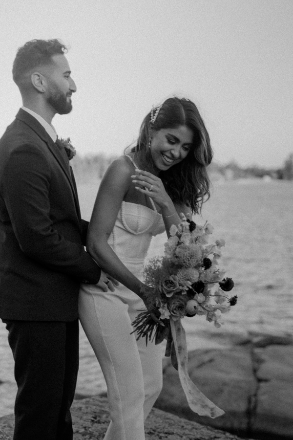 Florists Narcissus & Echo