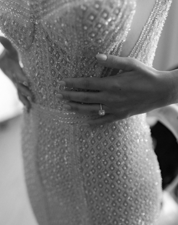 How to Look Your Best in Wedding Photos?