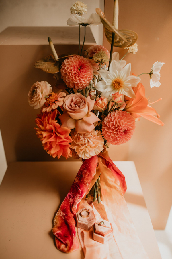 Florists Narcissus & Echo