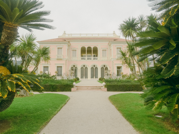 Photographers Taylor English