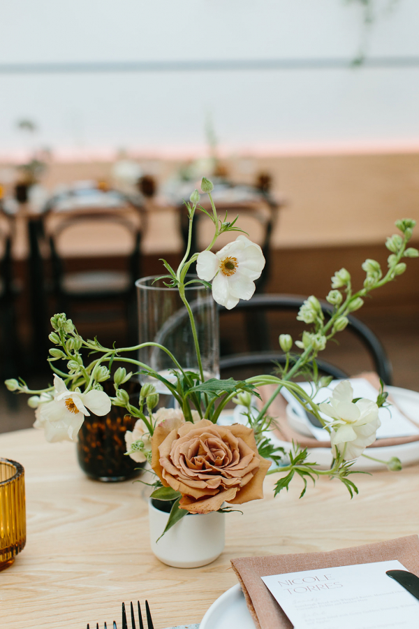 Florists Narcissus & Echo
