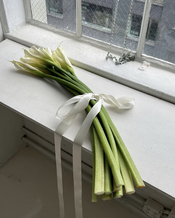 How to Choose Your Wedding Bouquet | Bridal Flower Bouquet Guide