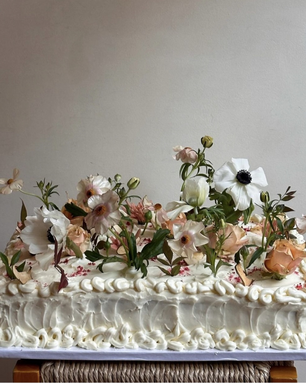 30 Best Wedding Cakes Ideas for Spring 2024 | Dessert Ideas