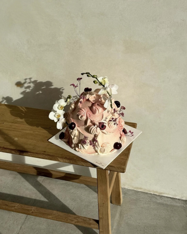 30 Best Wedding Cakes Ideas for Spring 2024 | Dessert Ideas