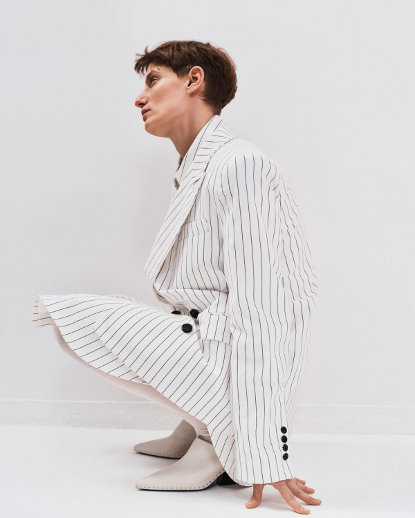 14 Wedding Suit Ideas for Modern Brides