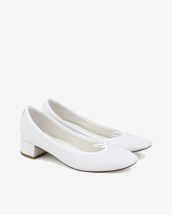 Beautiful Bridal Shoes Under $1,000
