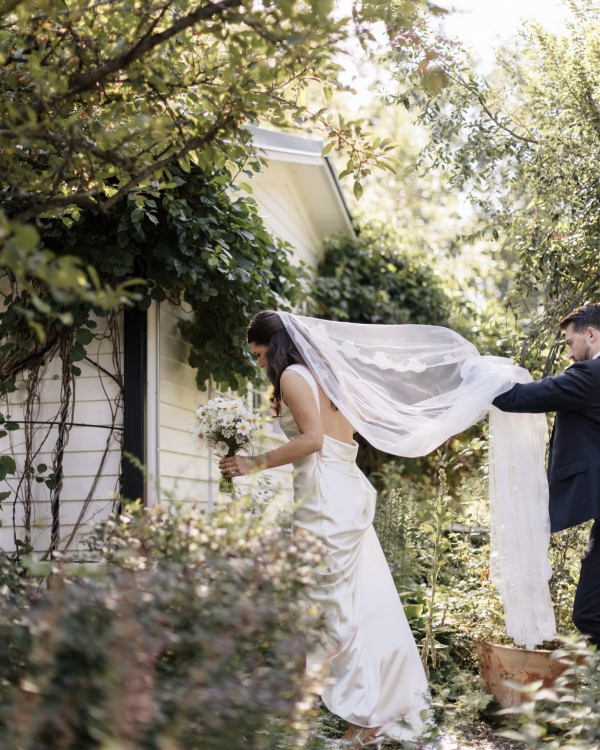 Real Wedding: Lydia & Mike