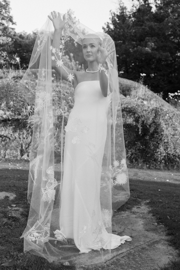 Elegant Wedding at the Beaumaris Yacht Club | Lakeside Wedding Venue in Australia