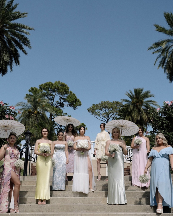 Mismatched Bridesmaid Dresses Guide | Bridesmaid with Different Color Dresses for Bridesmaids | Wedding Party