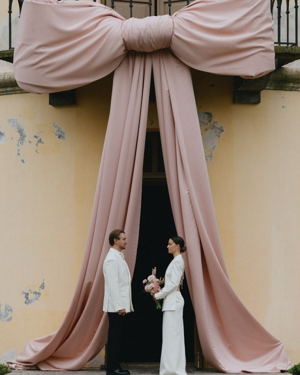 30 Wedding Arch Ideas for a Picture-Perfect Ceremony in 2025