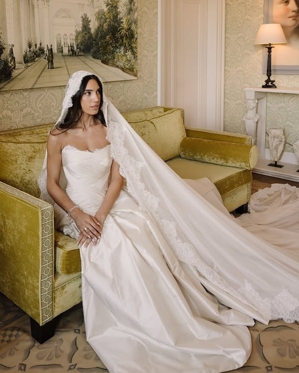 Must-Save Bridal Portrait Ideas