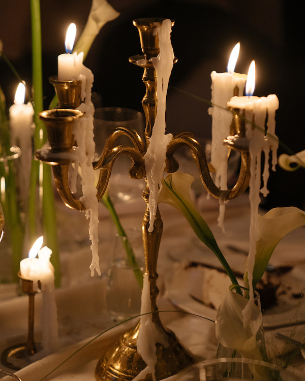 An Elegant Vintage-Style Wedding in a Historic Mansion