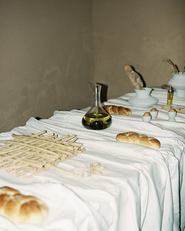 An Elegant & Artistic Palace Wedding in Seville, Spain