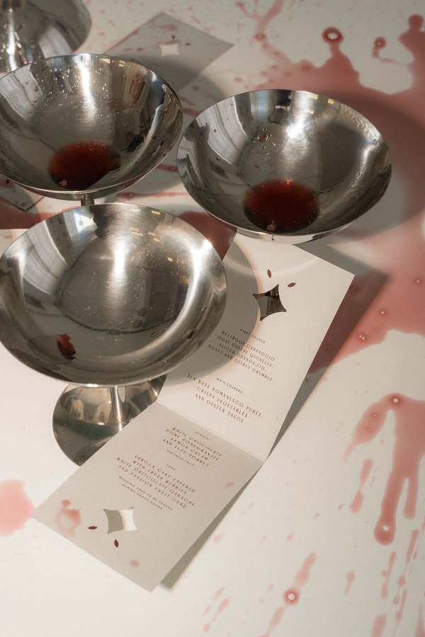 Stationery NoNaked Design