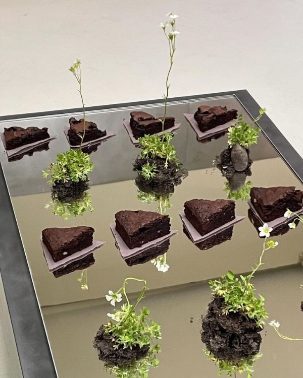 35 Chic Ideas to Elevate Your Wedding Dessert Tables