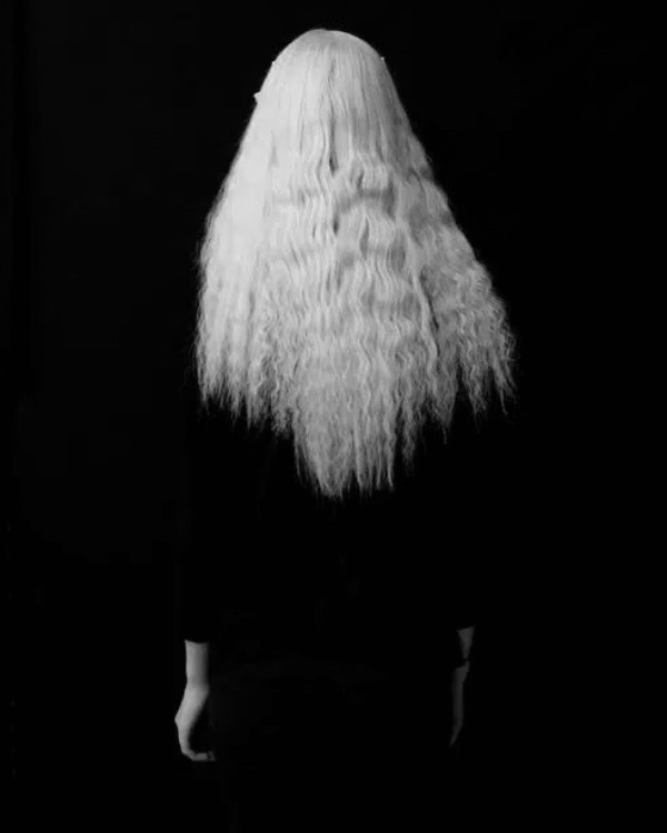 30 Chic Hairstyles for Brides with Long Hair