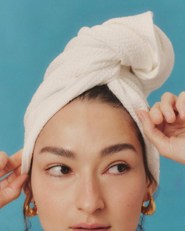 A Step-by-Step Guide to Growing Out Your Hair Before Your Wedding