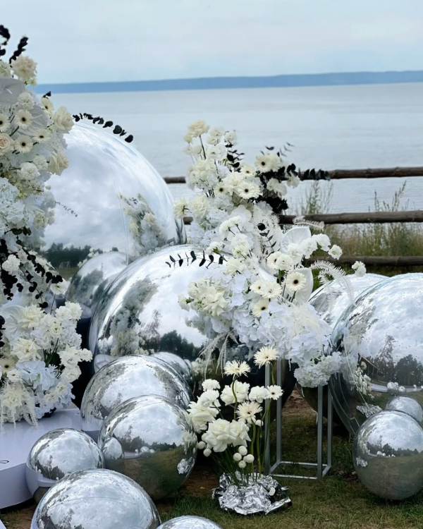 45 Silver Wedding Decor Ideas That Are Totally on Trend