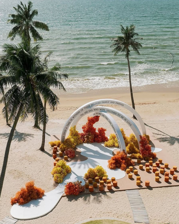 30 Wedding Arch Ideas for a Picture-Perfect Ceremony in 2025