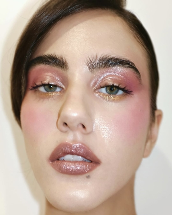 Astrology-Approved Beauty: The Best Makeup Looks for Every Zodiac Sign