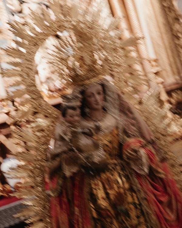 An Elegant & Artistic Palace Wedding in Seville, Spain