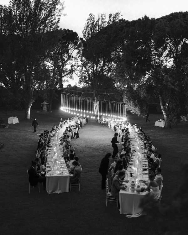 10 Unforgettable Ways to Involve Your Wedding Party on Your Big Day