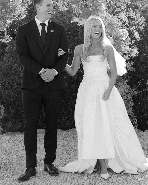 A Chic & Colorful Multi-Day Seaside Celebration in Spain