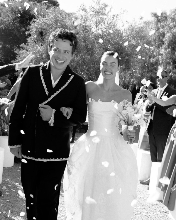 10 Must-Have Wedding Photos Every Couple Needs, According to Top Photographers