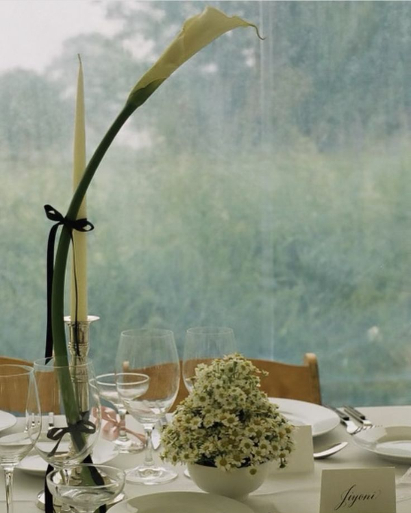 35 Ways to Style Freestanding Floral Stems