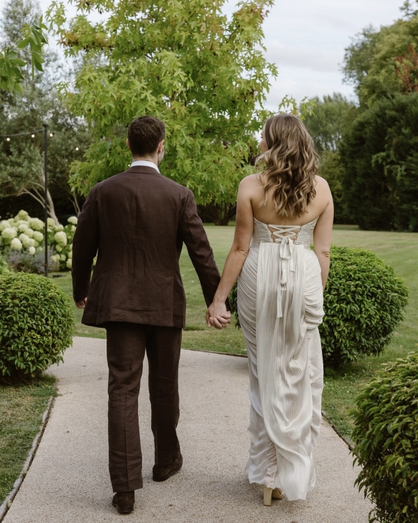 A Romantic Wedding at a Timeless English Countryside Estate