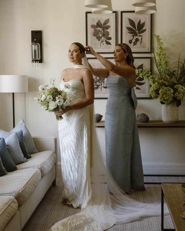 A Romantic Wedding at a Timeless English Countryside Estate