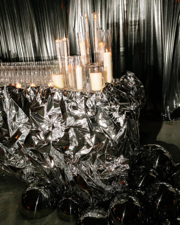 45 Silver Wedding Decor Ideas That Are Totally on Trend