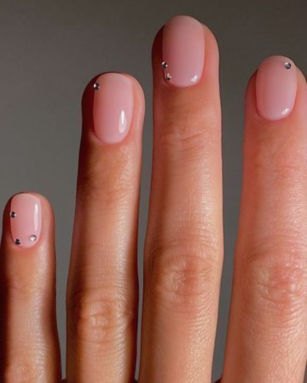 35 Unique Nail Art Designs to Elevate Your Wedding Look